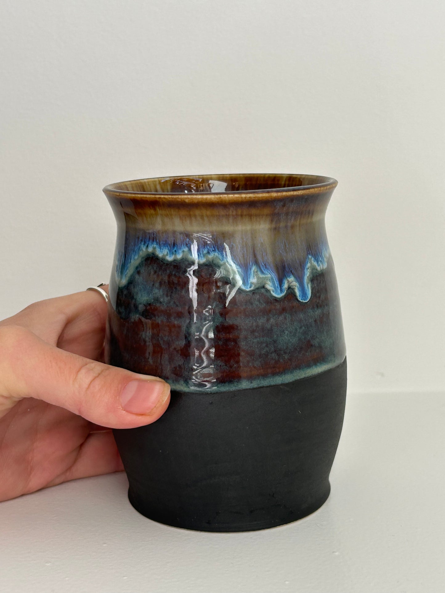 Dark Sea Utensil Holder