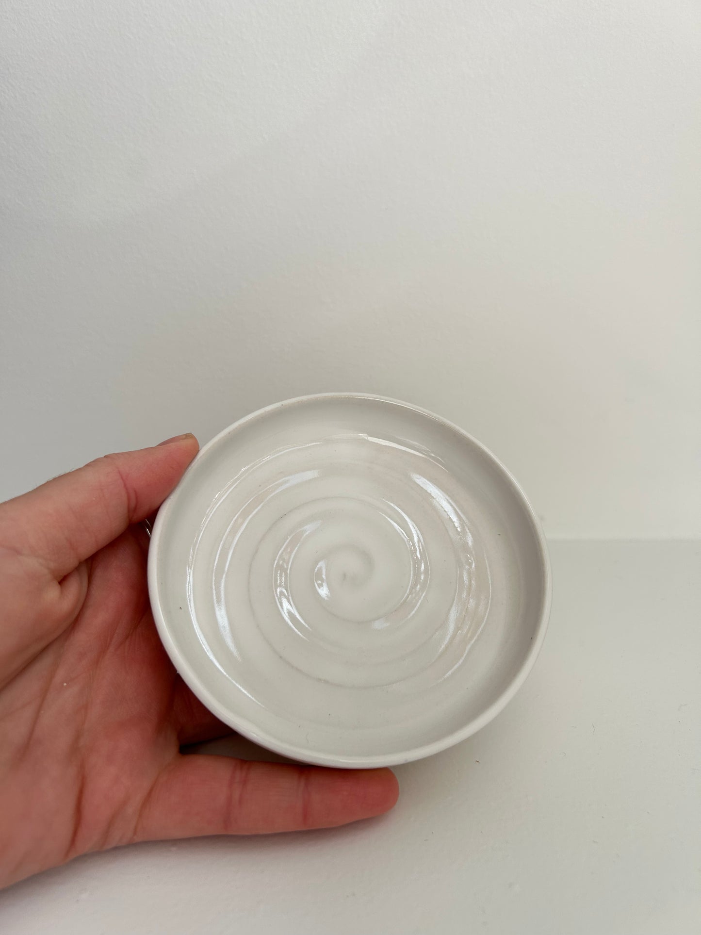 White Spiral Handmade Ceramic Soap Dish