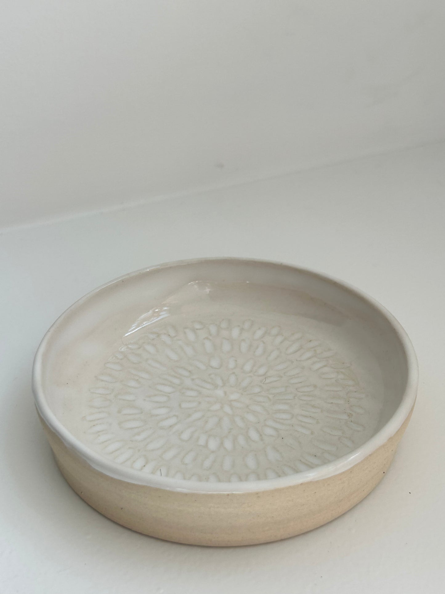 White Handmade Ceramic Soap Dish