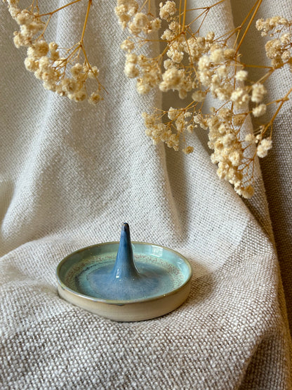 Cascading Falls Ring Dish