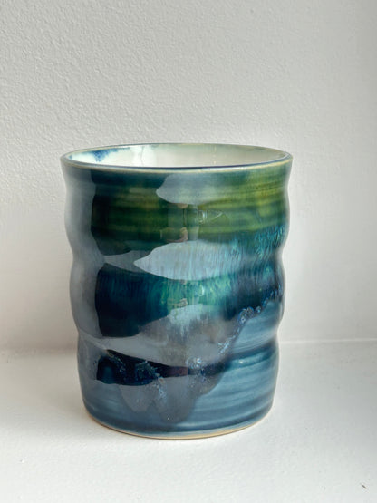 Teal Wave Wiggle Cup