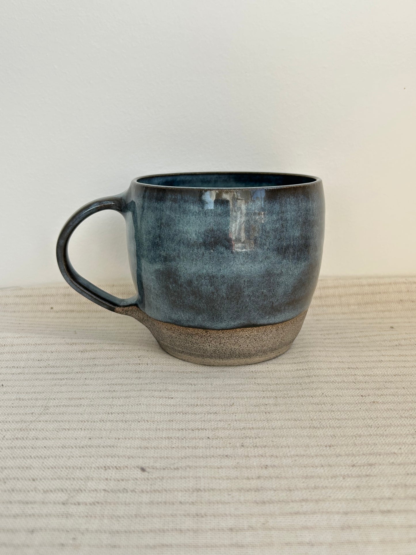 Rounded Midnight Mug