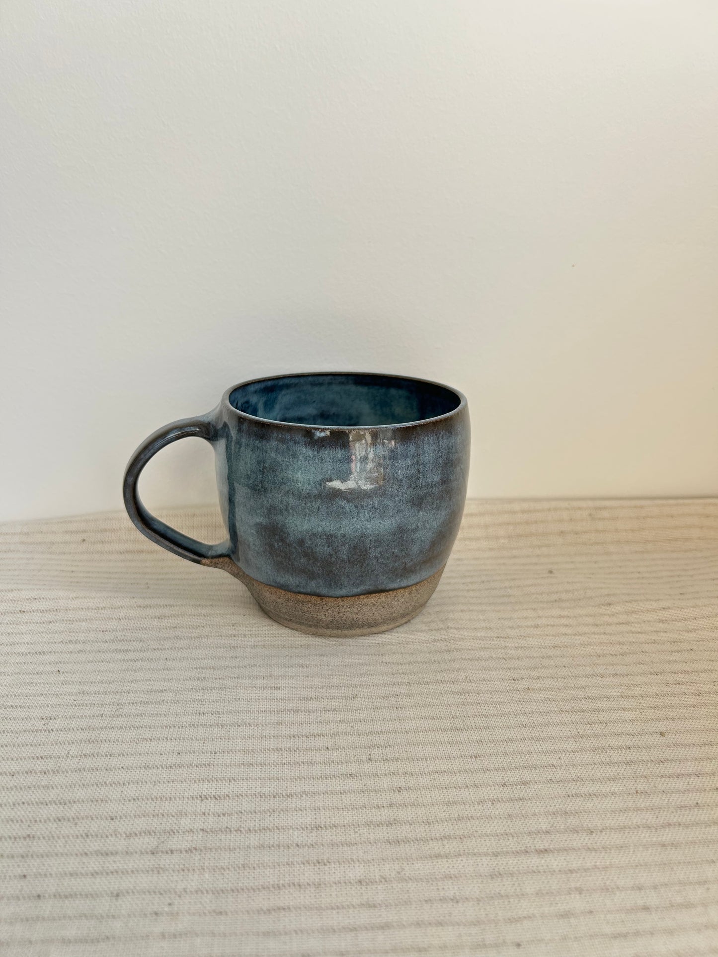 Rounded Midnight Mug
