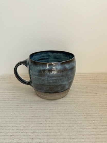 Rounded Midnight Mug Shorter