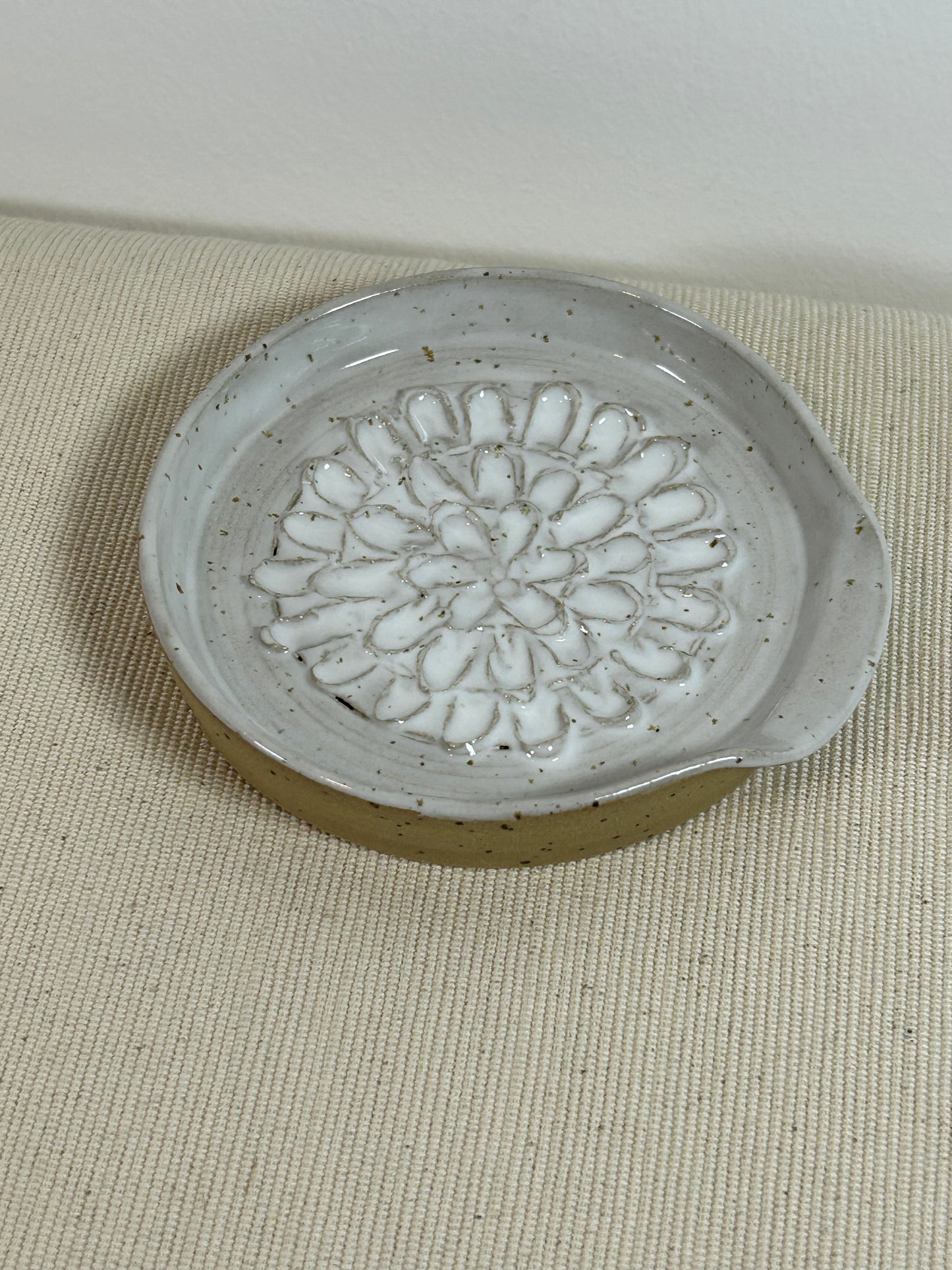 White Garlic Grater
