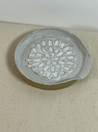 White Garlic Grater