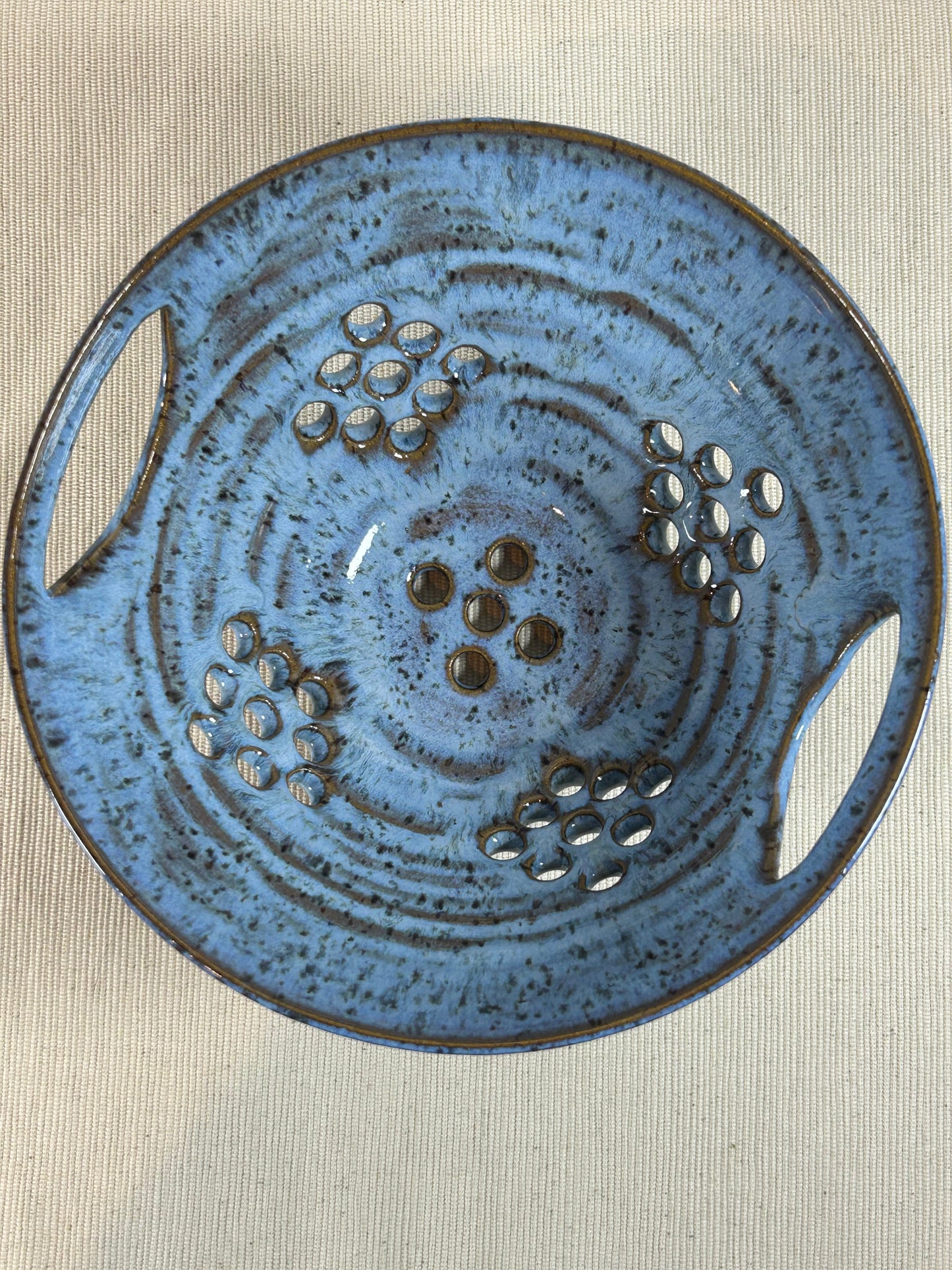 Ocean Drift Colander