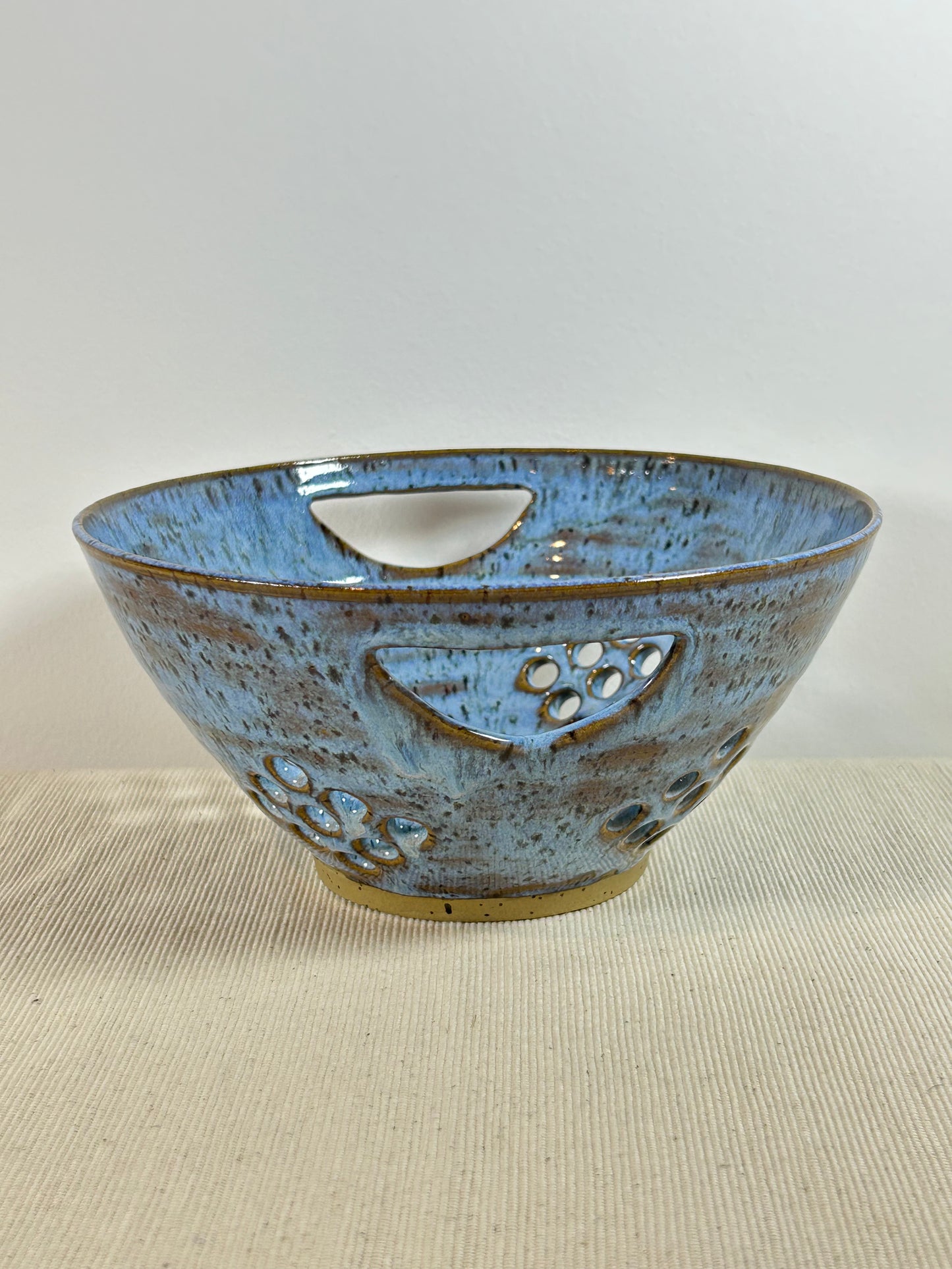 Ocean Drift Colander