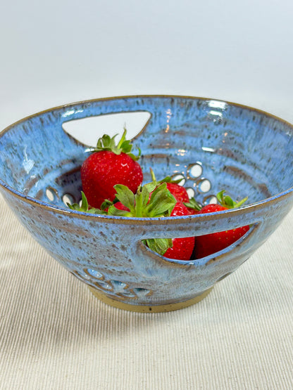 Ocean Drift Colander