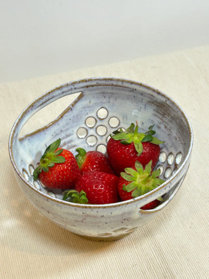 Sandy Beach Colander