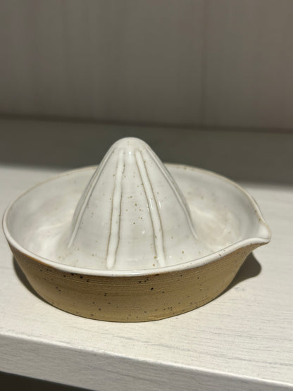 Speckled White Lemon Squeezer