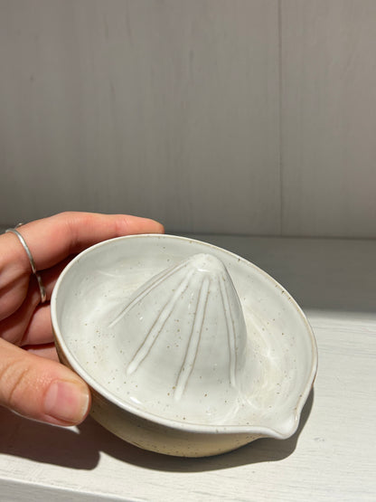 Speckled White Lemon Squeezer
