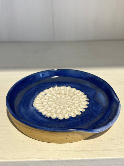Indigo Garlic Grater Spoon Rest