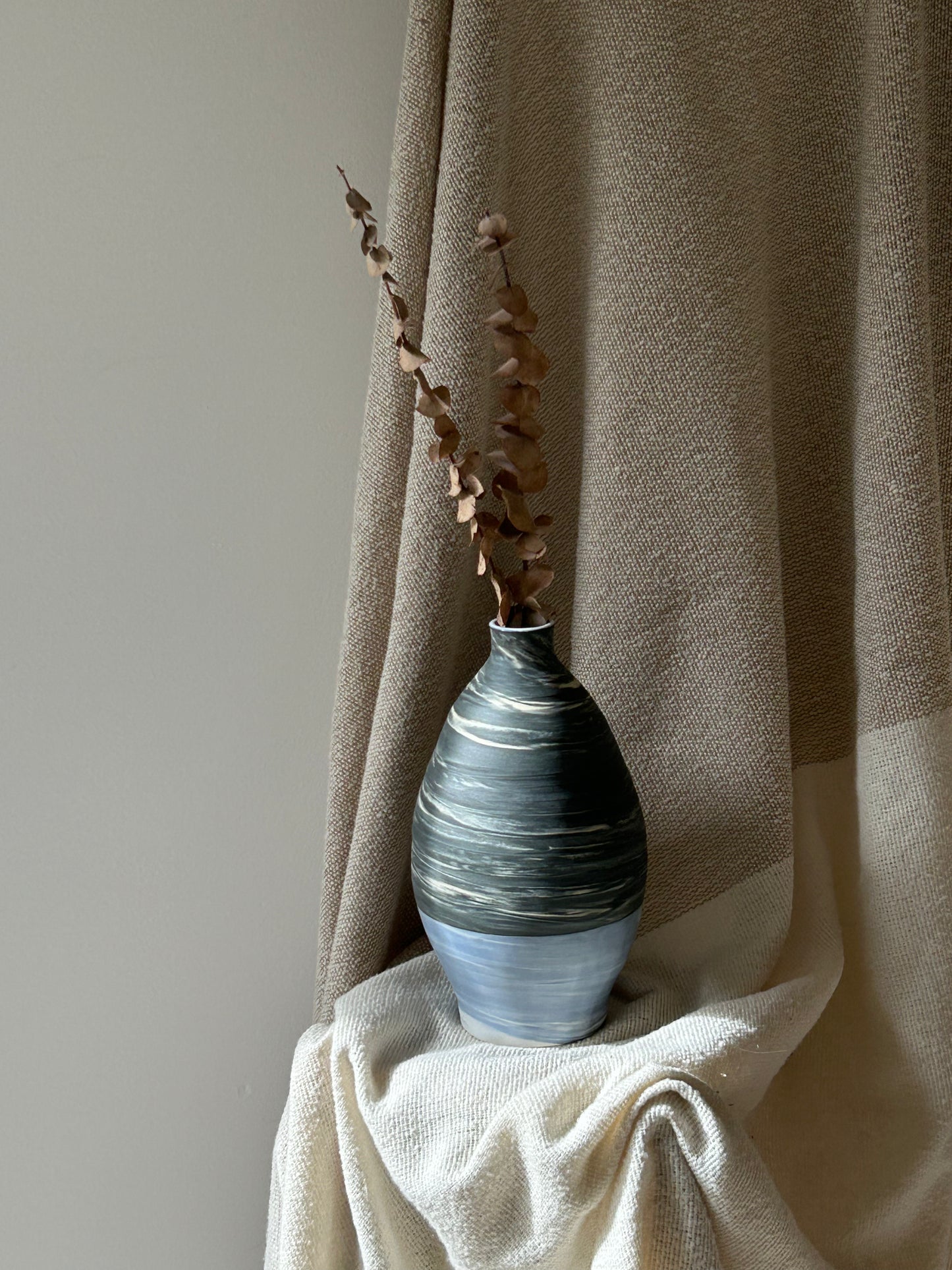 Fog Line Vase