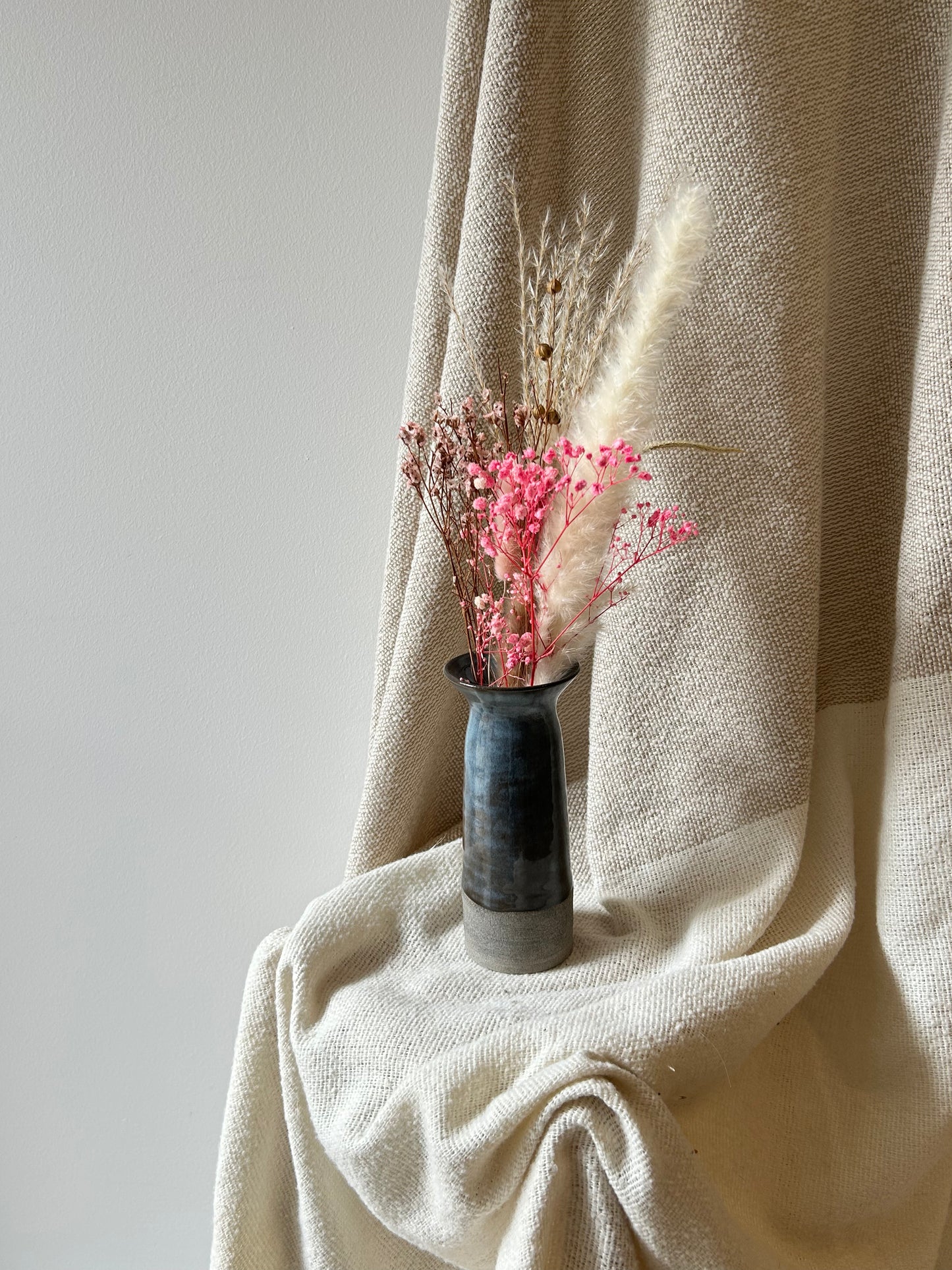 Midnight narrow Vase