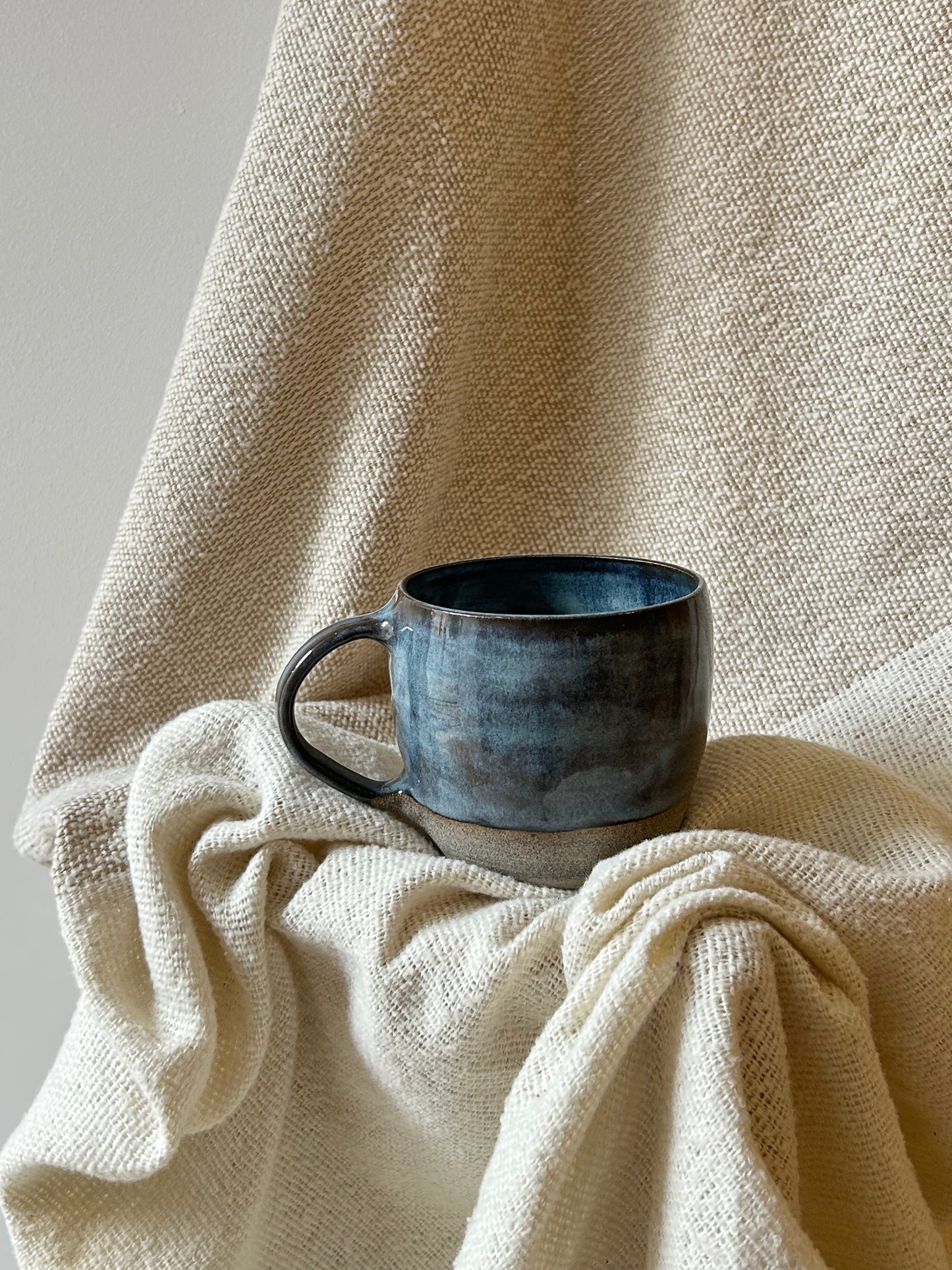 Rounded Midnight Mug