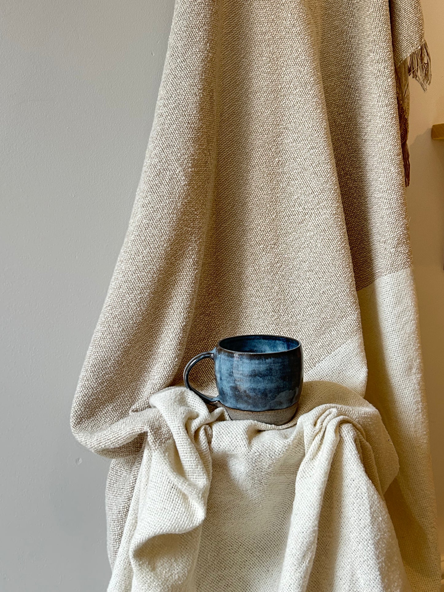 Rounded Midnight Mug